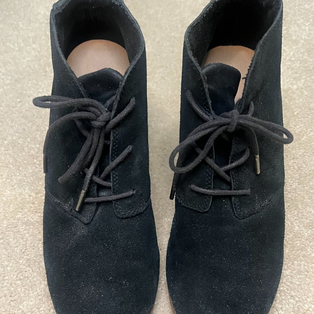 TOMS Lunata Lace Up Booties